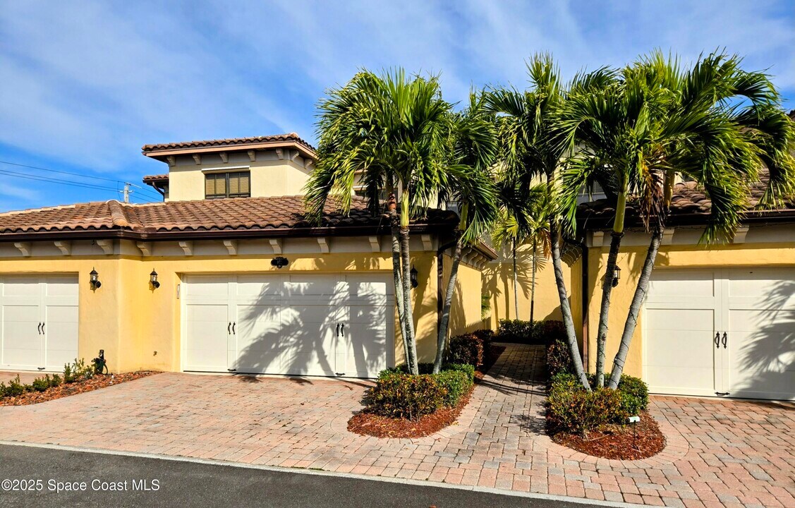 760 Lanai Cir in Melbourne, FL - Building Photo