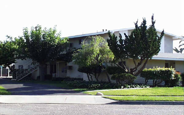 32 N San Mateo St in Redlands, CA - Building Photo