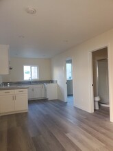 2247-2244 S Cochran Ave in Los Angeles, CA - Building Photo - Building Photo