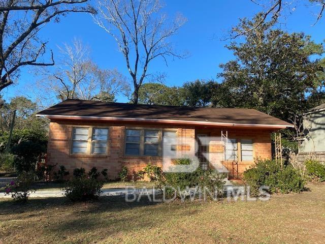 605 Belrose Ave in Daphne, AL - Building Photo