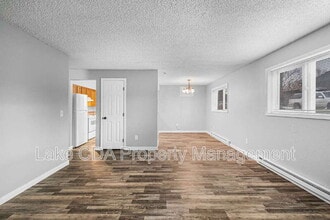 205 E Boise Ave in Coeur d'Alene, ID - Foto de edificio - Building Photo