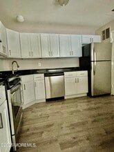 716 Zlotkin Cir in Freehold, NJ - Building Photo - Building Photo