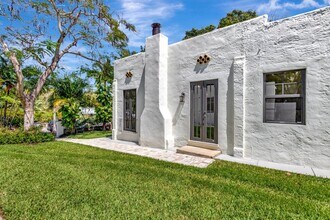 828 35th St in West Palm Beach, FL - Building Photo - Building Photo