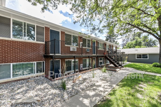 property at 480 W 10th St