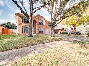 13618 Woodspire Dr in Houston, TX - Building Photo - Building Photo