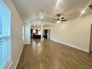 3121 Mt Nebo Dr in Yukon, OK - Building Photo - Building Photo