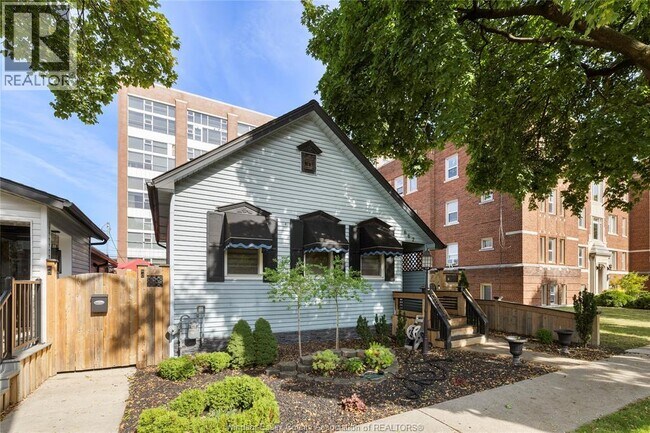 662 Argyle Rd in Windsor, ON - Building Photo - Building Photo