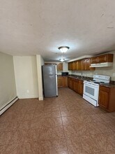 126 Marianna St in Lynn, MA - Building Photo - Building Photo