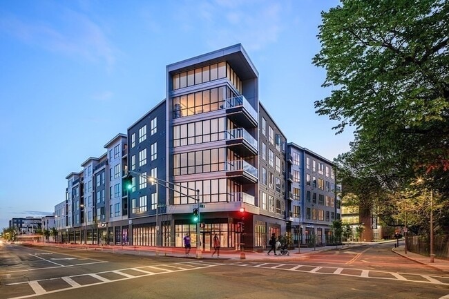 property at 3531 Washington St