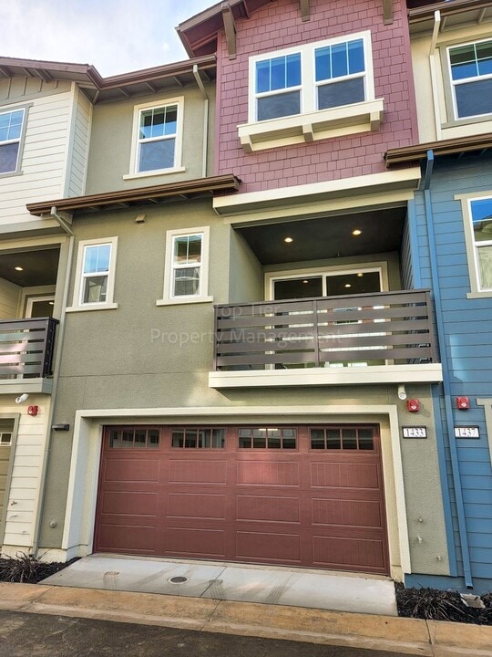 1433 Julia Ln in Concord, CA - Building Photo