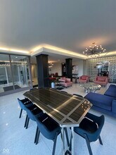 3965 N Meridian St in Indianapolis, IN - Foto de edificio - Building Photo