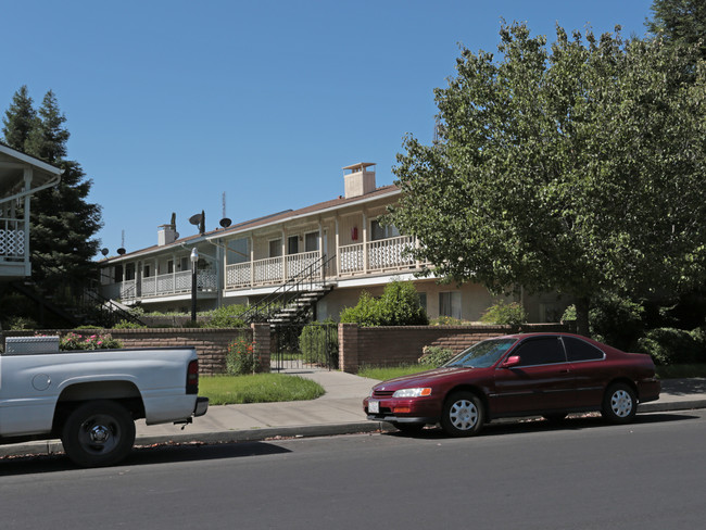 Harmony Apartments in Clovis, CA - Building Photo - Building Photo