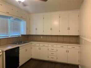 3402 Classen Blvd in Norman, OK - Building Photo - Building Photo