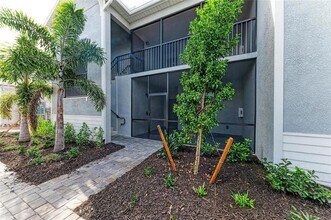 19015 Scallop Lp, Unit 7121 in Lakewood Ranch, FL - Building Photo - Building Photo