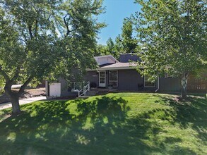 12720 W 15th Pl in Lakewood, CO - Building Photo - Building Photo