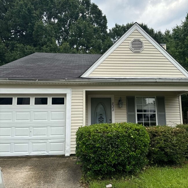 property at 822 Melissa St