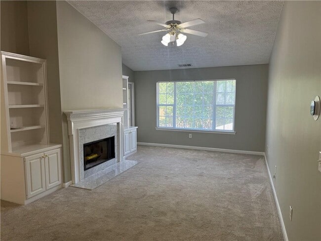 1001 Holly Dr in Gainesville, GA - Building Photo - Building Photo