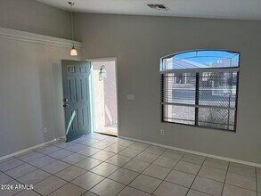 16016 W Larkspur Dr in Goodyear, AZ - Building Photo - Building Photo