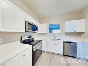 8302 Aspen Mountain Ct in Raleigh, NC - Building Photo - Building Photo