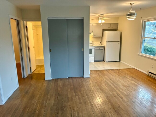 309 Sandra Dr, Unit 309A Sandra Drive in Oxford, OH - Foto de edificio - Building Photo