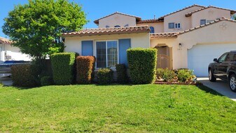 21672 Front St in Wildomar, CA - Building Photo