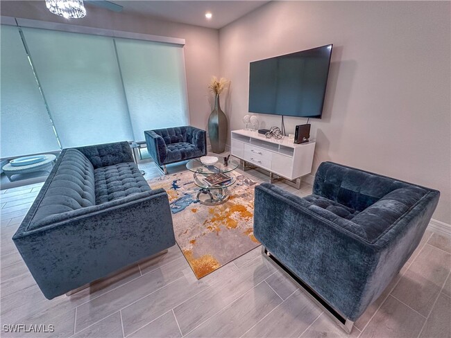 property at 220 Indies Dr E