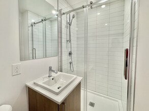 2693 Bd Pie-IX in Montréal, QC - Building Photo - Building Photo