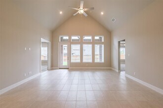 27208 Silent Rain Dr in Magnolia, TX - Building Photo - Building Photo