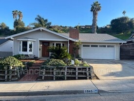 1545 Kenora St in Escondido, CA - Building Photo