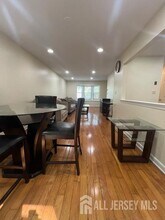 3302 Cricket Cir in Edison, NJ - Building Photo - Building Photo