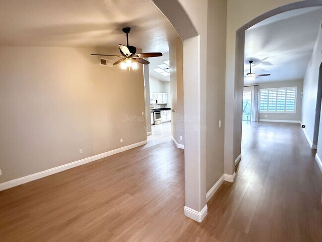 3640 E Mountain Sky Ave in Phoenix, AZ - Building Photo - Building Photo