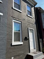 511 W Philadelphia St