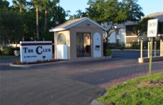 8205 Sun Spring Cir in Orlando, FL - Building Photo