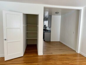 839 21st St, Unit Apt. B in Santa Monica, CA - Foto de edificio - Building Photo