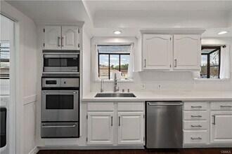 17061 Germain St in Los Angeles, CA - Building Photo - Building Photo