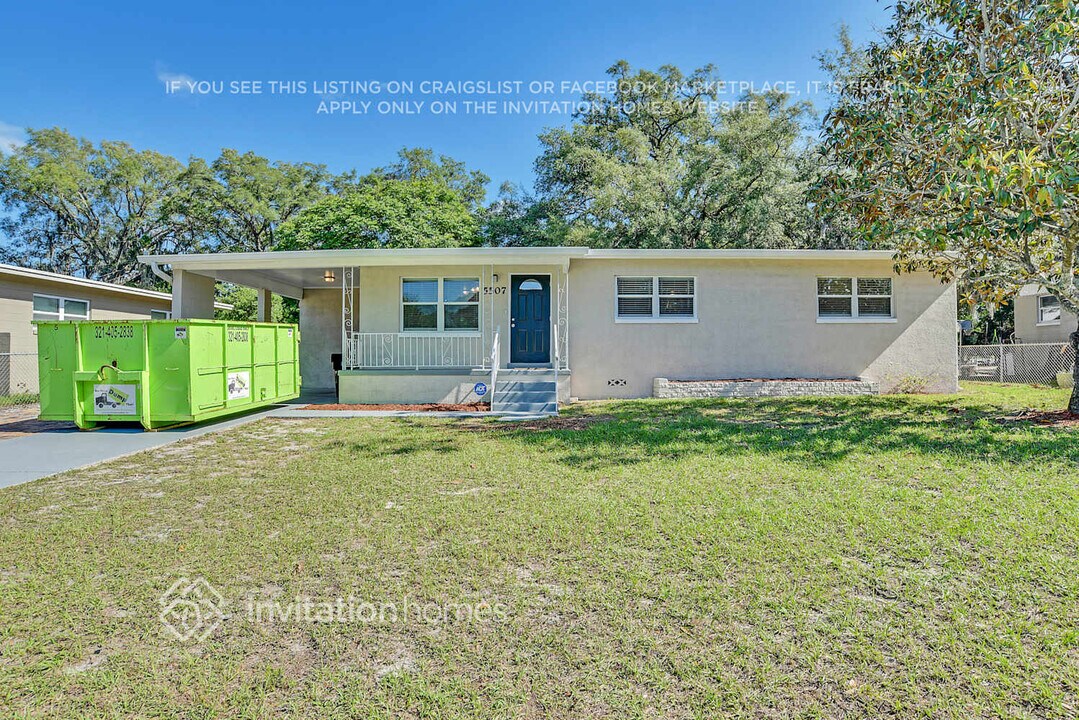 5507 Riordan Way in Orlando, FL - Building Photo
