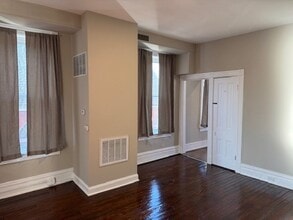 3123 California Ave, Unit 2nd Floor in St. Louis, MO - Foto de edificio - Building Photo