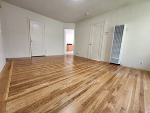 302-316 Kipling St in Palo Alto, CA - Building Photo - Building Photo
