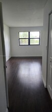 15560 SW 80th St in Miami, FL - Building Photo - Building Photo