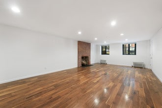 59 Morton St in New York, NY - Building Photo - Other