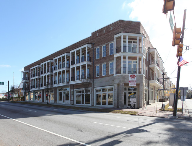 279 W Crogan St in Lawrenceville, GA - Building Photo - Building Photo