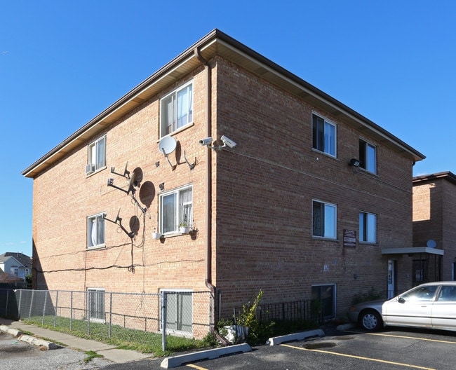 9632 Golf Ter in Des Plaines, IL - Building Photo - Building Photo