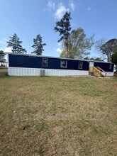 21 Hillside Ln in Sanford, NC - Building Photo - Building Photo