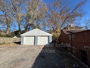 810 Sunset Ave in Cincinnati, OH - Building Photo - Building Photo