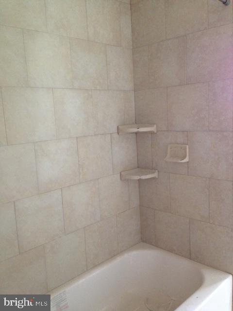 8 Cherry St-Unit -B in Willow Grove, PA - Building Photo - Building Photo