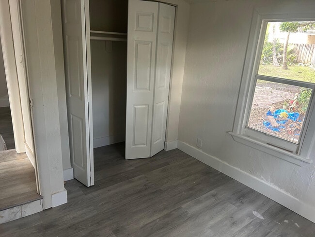 823 NE 14th Pl in Fort Lauderdale, FL - Building Photo - Building Photo