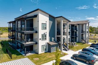 Bridge at Tech Crossing in Austin, TX - Foto de edificio - Building Photo