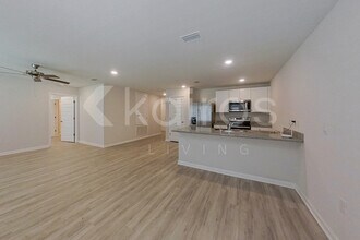 209 Monarch Ln in Pensacola, FL - Building Photo - Building Photo