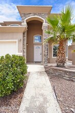 14733 David Latin in El Paso, TX - Building Photo - Building Photo