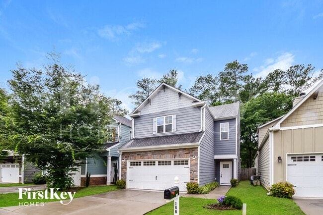 18 E Newnan Rd in Newnan, GA - Building Photo - Building Photo